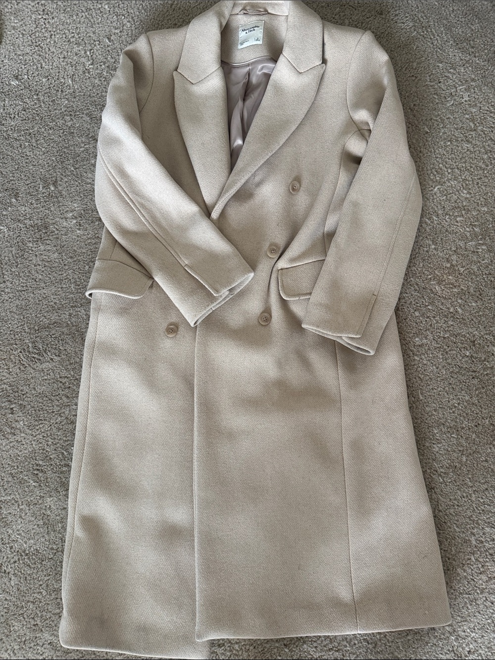 Abercrombie & Fitch Double-Breasted Trench Coat in Cream